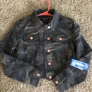 Camouflage jean jacket never worn